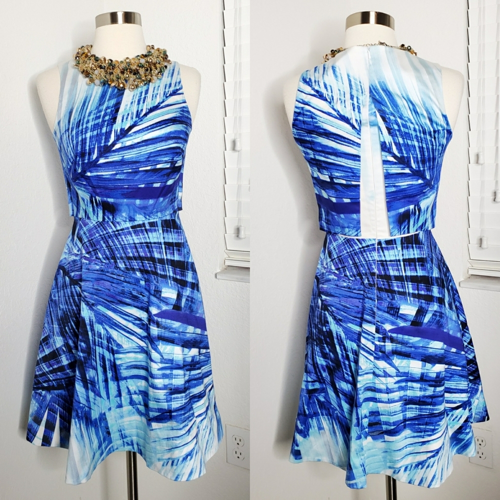 KAREN MILLEN Blue Palm Print Dress 2. - Picture 3 of 8